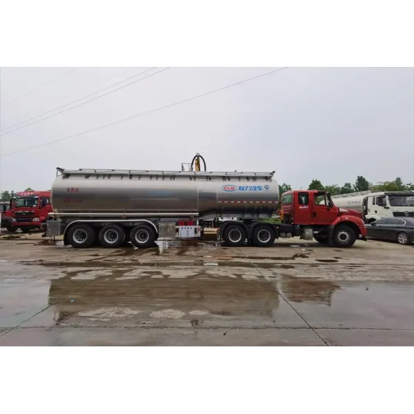 Premium Crude Oil Transport Truck with Aluminum Alloy Build