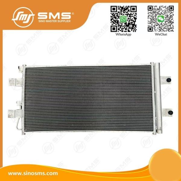 Конденсатор переменного тока DZ16251841501 HOWO Части грузовика Кондиционер радиатора Конденсаторная сборка