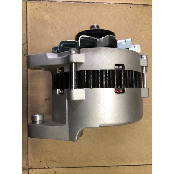 альтернатор экскаватора 24V 35A 6D140