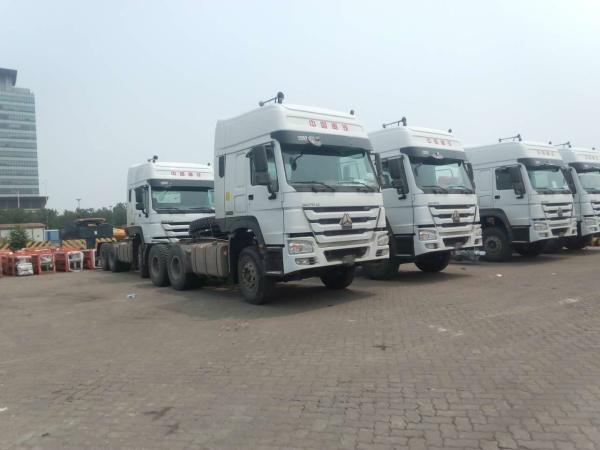 Sinotruck Howo 336 371 420 hp Tractor Head 6X4 6x2 10 Wheel Truck,White color