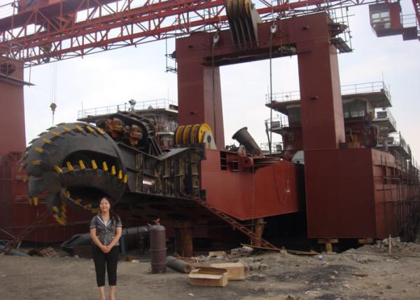 30 Inch Dual Pump Dredger , Sand Dredging Machine Diesel Engine Low Fuel Consumption