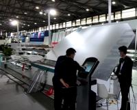 Coupe en aluminium de barre d'entretoise et machine à cintrer pour traiter le double vitrage