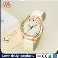 Wholesale  Delicate Dial PUStrap Ladies Wrist Watch Fashion Watch quartz watch AlloyCase Multicolor strap twinkling dial