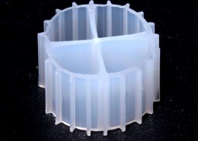 Portador de flutuação à prova de choque da biomassa do consumo de energia MBBR de Koi Pond Bio Filter Lower dos meios de filtro K1