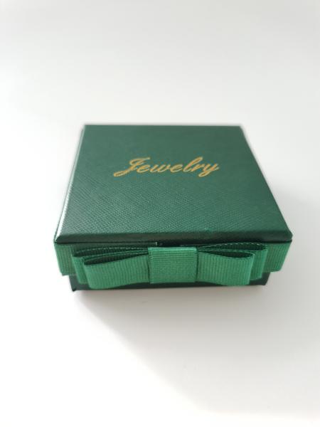 Pantone Die Cut Packaging Box Embossed Cosmetic Folding Corrugated Cardboard
