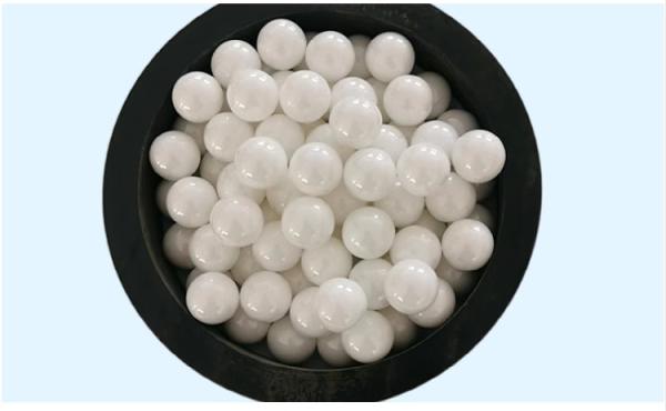 Moulin à billes bioinert à zirconium à broyer des billes de perles pour le matériel dentaire médical