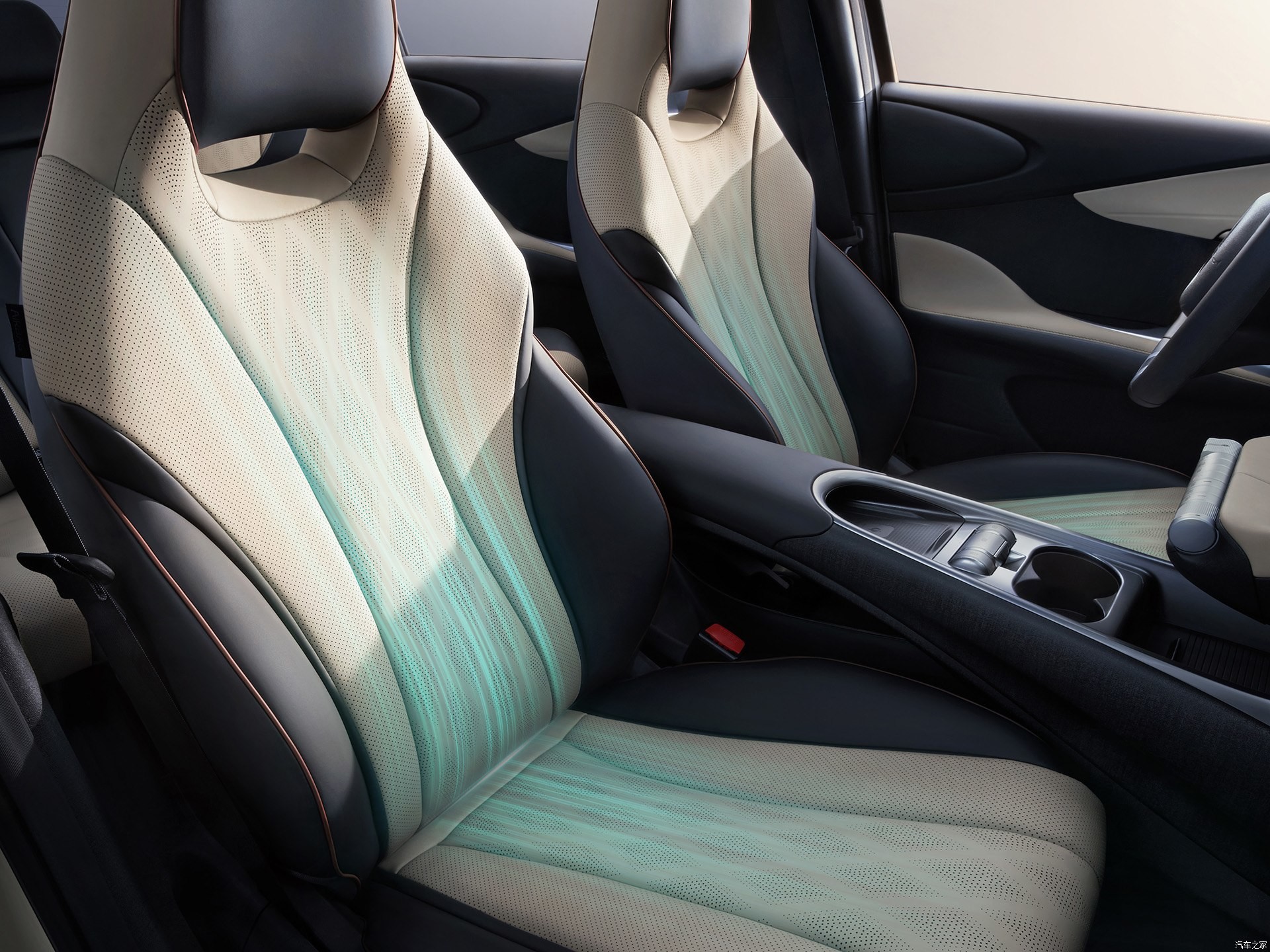 2025 BYD Dolphin, EV дальность увеличена до 520 км, конфигурация обновлена, цена неизменна