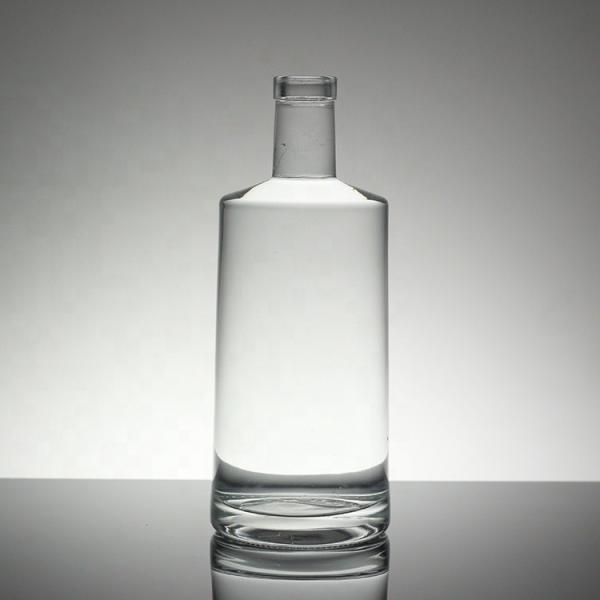 Cristal Flint Glass 750ml Botalhas redondas de vidro de vodka com colarinho de vidro