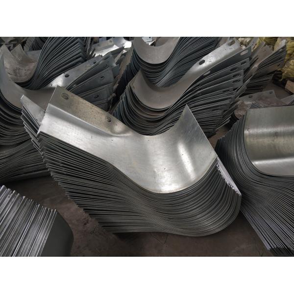 Barrera de seguridad Protector de trenes Norma europea Protección galvanizada de la carretera Barrera de choque