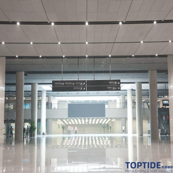 600x1000 2.5mm RAL9016 Aluminum Fireproof Ceiling Board For Hall