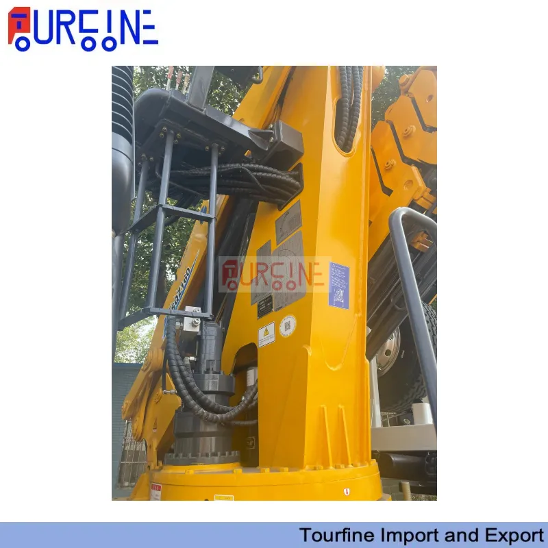 FAW 4x2 Recovery Tow Truck 8 Ton with Crane Flatbed Wrecker Truck for Vehicle Rescue