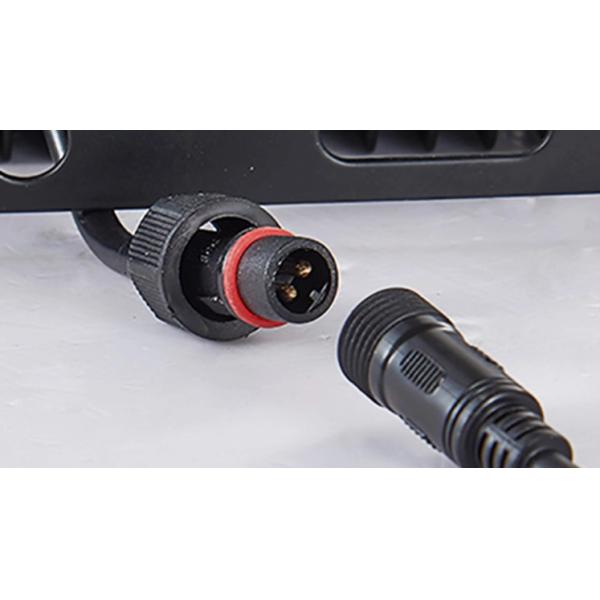 200w High Powered Solar Flood Lights , Solar Powered Flood Lights Aluminum Housing