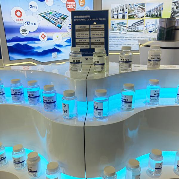 Colourless PAG Oil Clear PAG Base Oil For Fully Synthetic Hydraulic Oil
