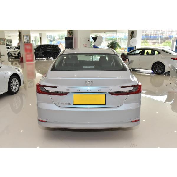 2024 Toyota Camry Sedán Edición Elite Alta Velocidad Automóvil de gasolina de 4 puertas y 5 asientos