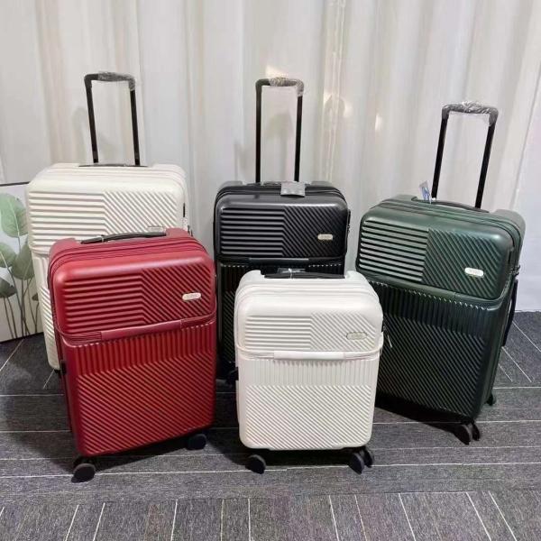 Unisex Travel PU Luggage Bag With 4 Wheels Moistureproof Sturdy