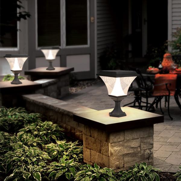 Die Cast Aluminium 30W Solar Pillar Light Garage Fence Decoration post lamp