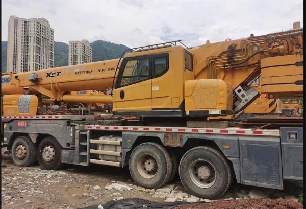 Crane mobile Terrien de 55 tonnes Crane de camion d'occasion Crane télescopique montée Service après-vente