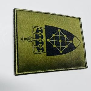 Glossy or Matte Finish Garment Patches Rectangular Customized Logo Durable
