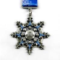 Desenho impressionante 3D em relevo Medalha de Natal