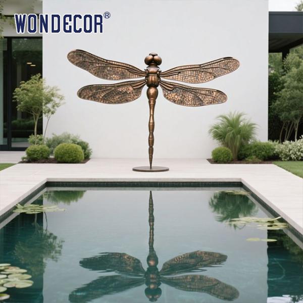 Insect Art Botanical Gardens Estatua de bronce escultura de libélula