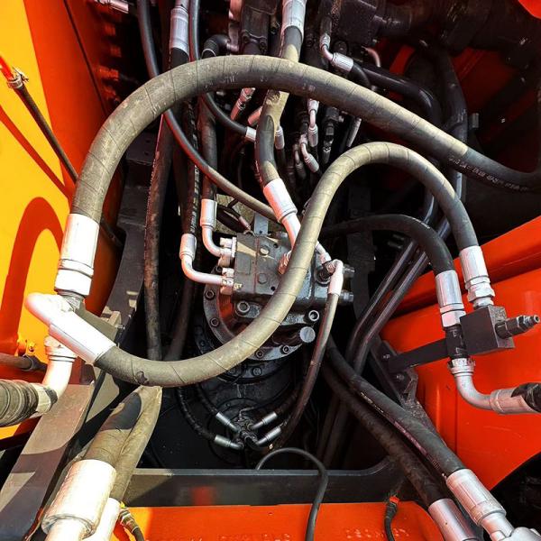 Large Dx300 Used Doosan Excavators Digger 30 Ton Hydraulic Earth Moving Equipment