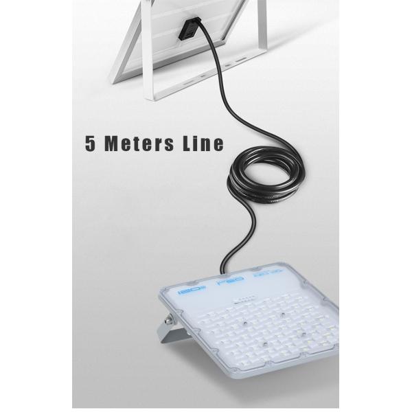 Outdoor Waterproof Garden Led Solar Flood Light with Remote Control 50000 Hours Lifespan
