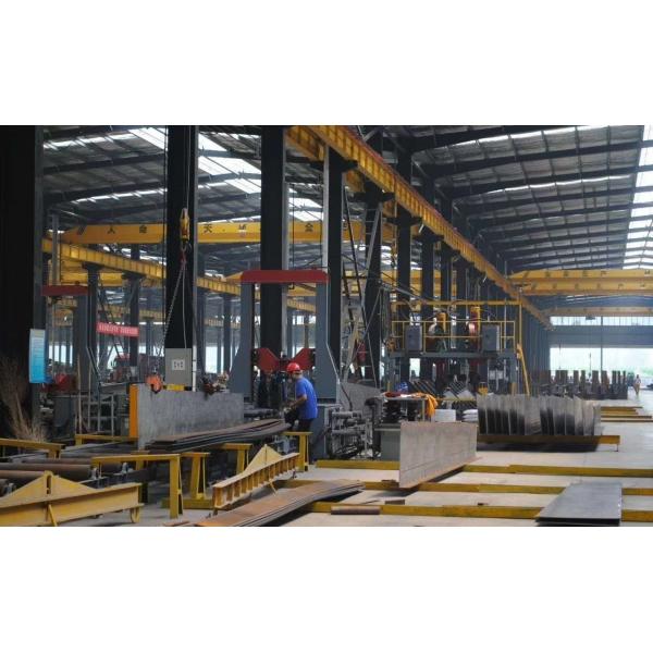 Q355 Warehouse Steel Structure With Sandwich Panel