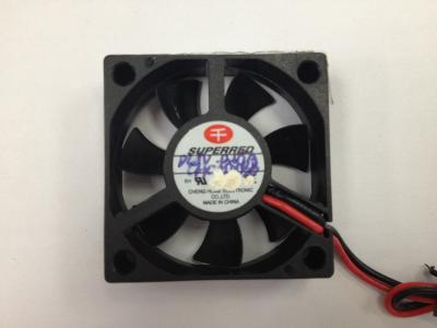 Ventilador de refrigeração do servidor da vida da saída 30000h do sinal com ruído 39-60dB
