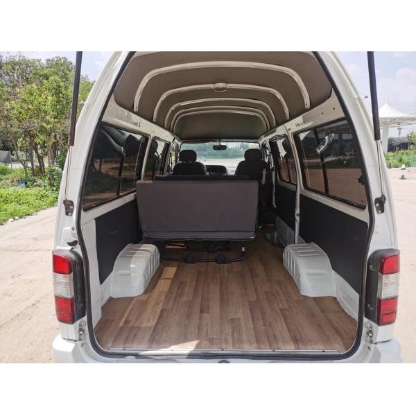 Jinbei Hiace Used Mini Bus Cargo Van 8seater 2017 Second Hand Coach Bus