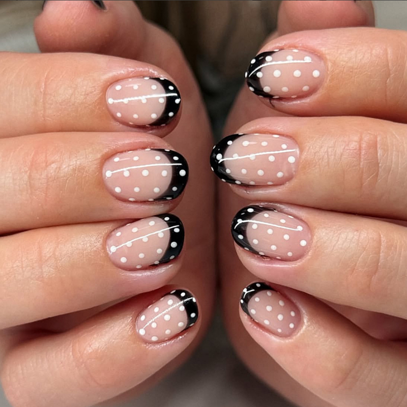 Short Oval Finish Glossy French Tip Press On Nails White Polka Dot