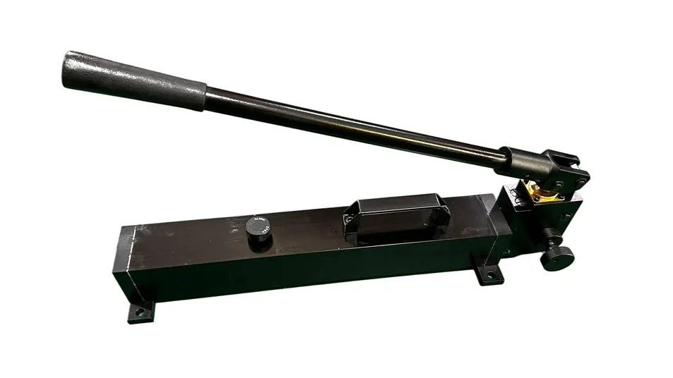2000 Bar Electric Torque Wrench Pump Hydraulic Hand Pump For Oil Pipe
