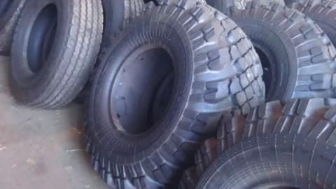 Le véhicule militaire de Penumatic Off Road fatigue 37 12,5 R16.5