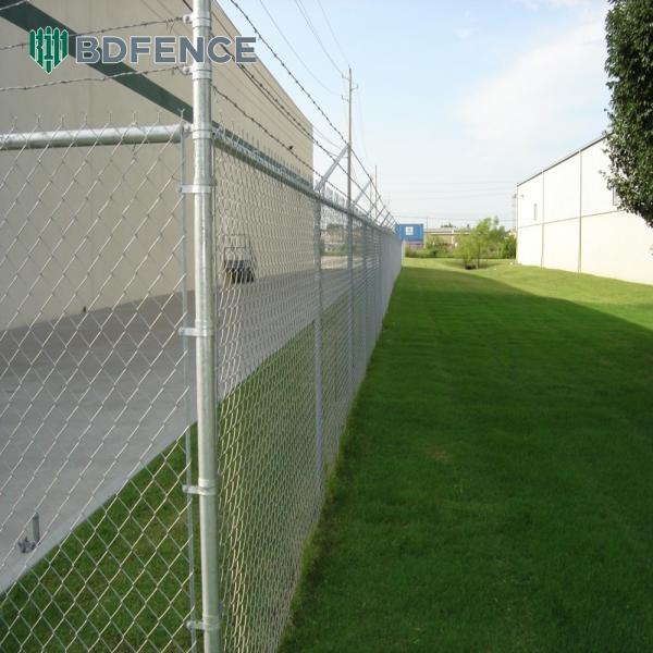 Hot Dipped Galvanized Chain Link Fence Easy Assembly Rust Prevention In Home Garden