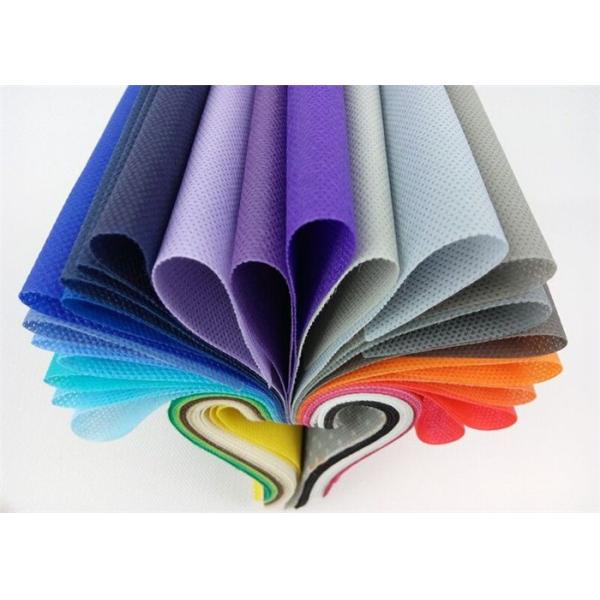 Waterproof Medical Isolation Gowns With PE Coating Non Woven Material