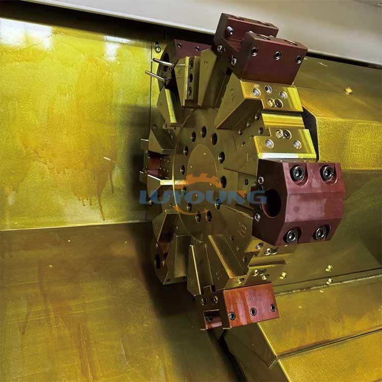 Cnc цепная наклонная кровать TCk50 Гидравлический Chuck Tailstock Гидравлическая башня