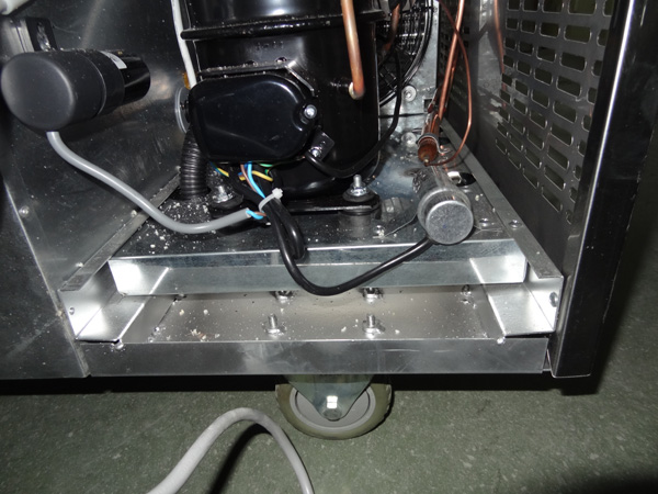 Ventilation Cooling Stainless Steel Bench Fridge Restaurant Equipment Refrigeration US Type
