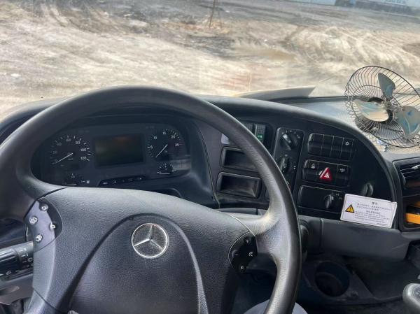 Used 2018 Mercedes-Benz Chassis 49m Concrete Pump Truck Semi-Dry Shotcrete Type Maximum Cloth Height 48.7M