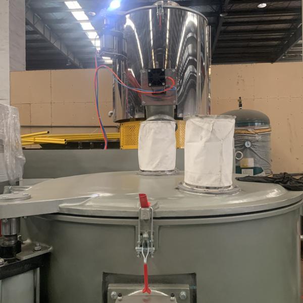 6mm WT Stainless Plastic Mixer Machine With Natural Exhaust Vacuum System