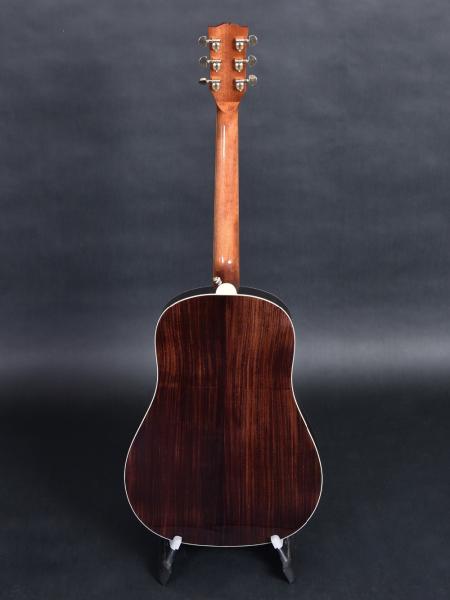 Guitar Factory Customization Acoustic Guitar Vintage Top AAA Sitka Solid Spruce Body Guitar with Fishman pickups