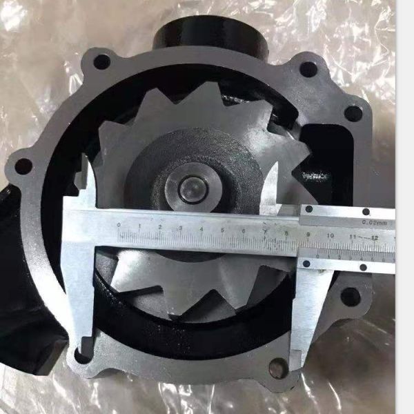 Komatsu WA120 Wheel Loader Water Pump 6206-61-1505 Engine Part Heavy Duty Replacement Supplier