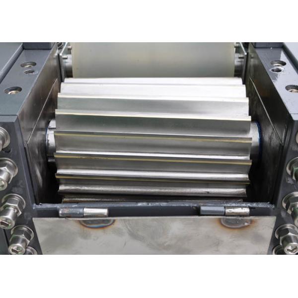 12-16 Cut Barroot Plastic Film Cutting Machine , 270kg Unit Weight Plastic Waste Cutter