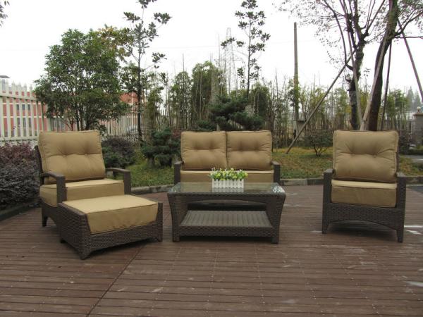  garden rattan sofa         