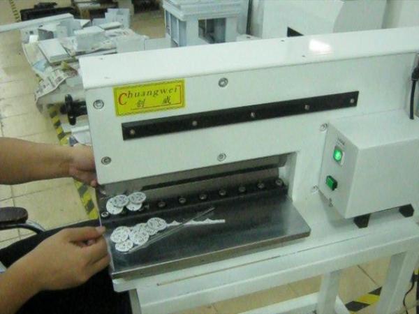 PCB Separator Machine Pneumatic PCB Depanelizer For One Day Lead Time