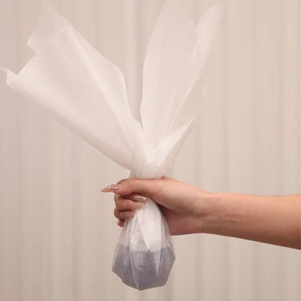 50 pièces par sac 100 pièces par sac Des serviettes de table pour ongles Des serviettes de bureau pour ongles étanches