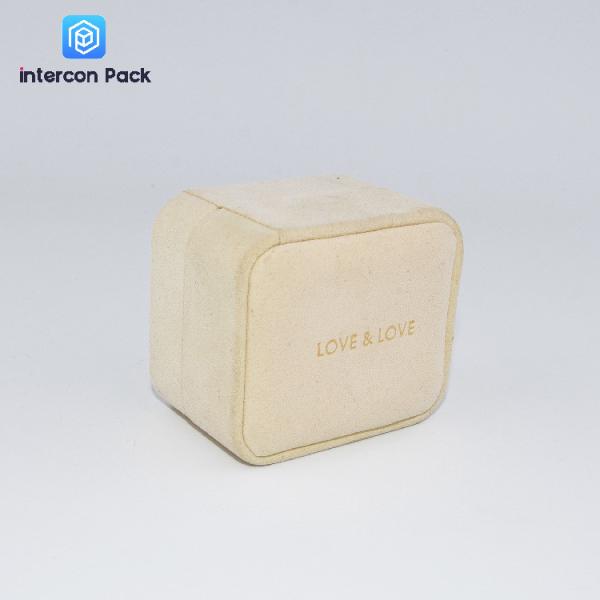 Flip Small Jewelry Packaging Boxes Polyurethane Flocking Cloth Clamshell Jewelry Box