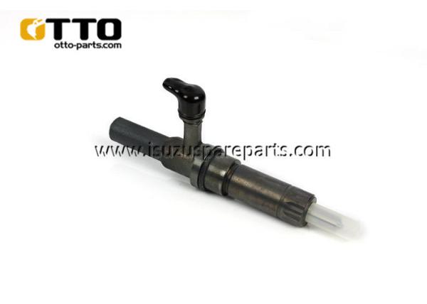 8-94392058-0 Isuzu Nozzle Assembly FVR34 For 6HK1 Engine / Isuzu Excavator Parts