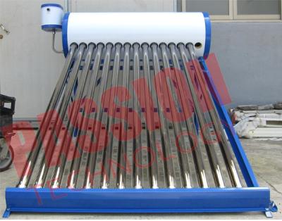 Le bas a pressurisé le type économique solaire évacué de systèmes d'eau chaude de tube