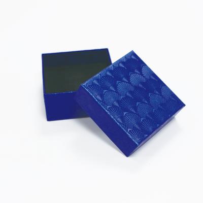 SGS ISO Velvet 8*8*7cm Luxury Jewelry Packaging Boxes