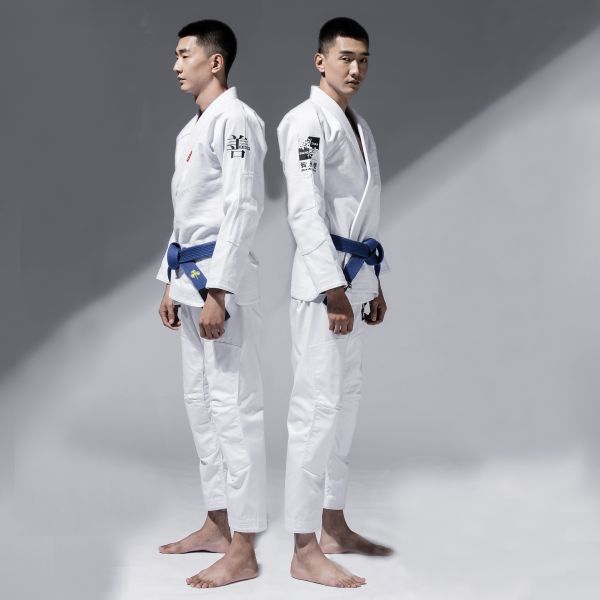 Adults Kids BJJ GI Uniform 550gsm 450gsm White Jiu Jitsu Gi Customized
