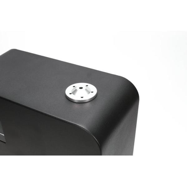 Stable Performance Large Area Scent Diffuser With Metal Outermost Shell